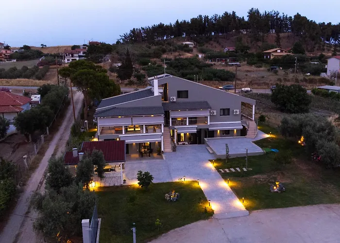 Llanaj 2 By Luxlikehome