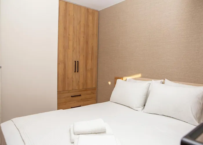Llanaj 2 By Luxlikehome بيت للعطل *